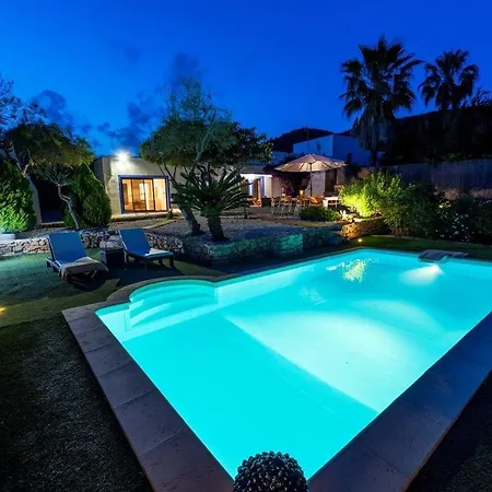 Fluixa, Con Piscina Y Jardin. Санта-Эулалия-дель-Рио